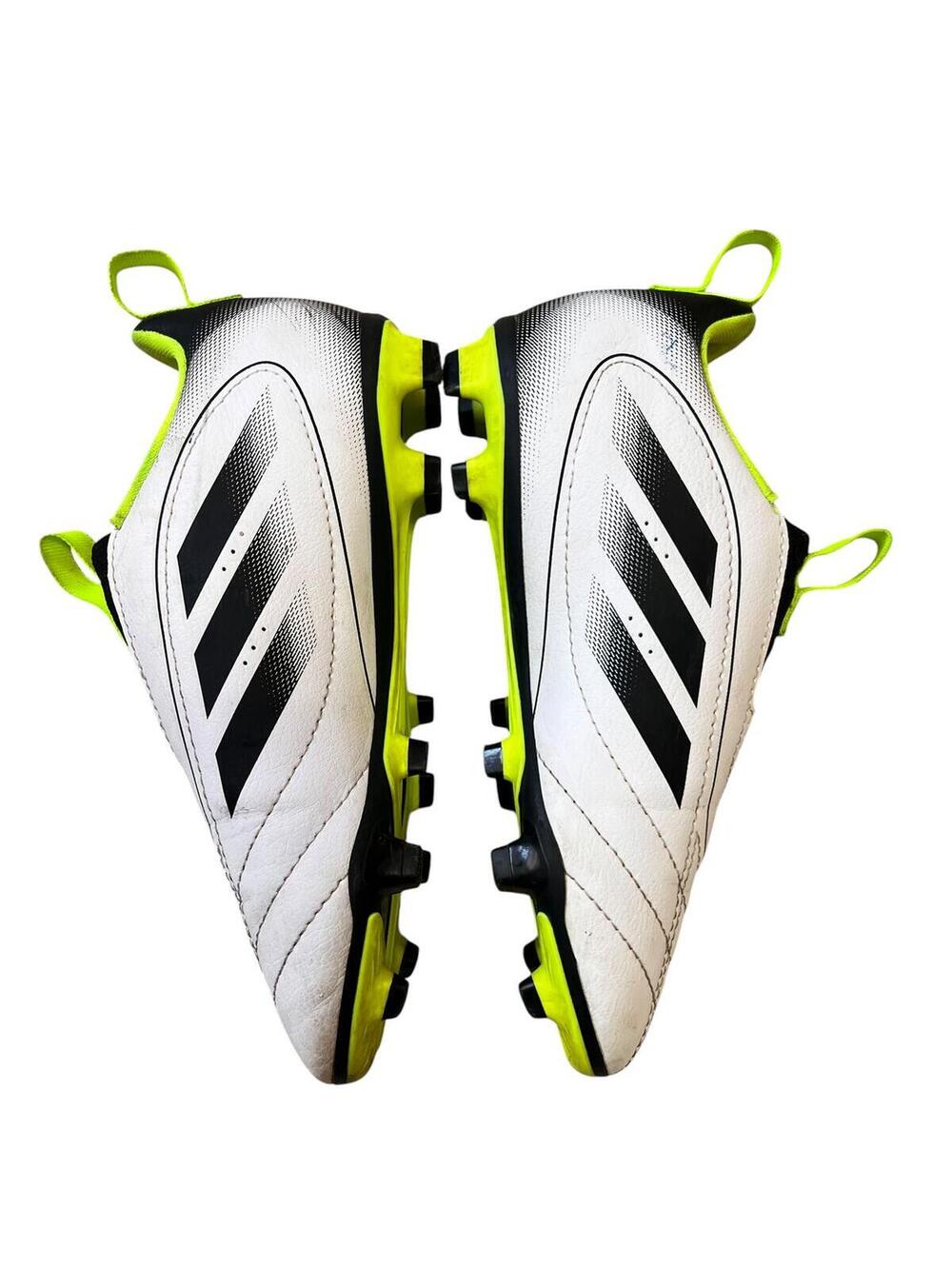 Soccer Cleats Kids Size 13